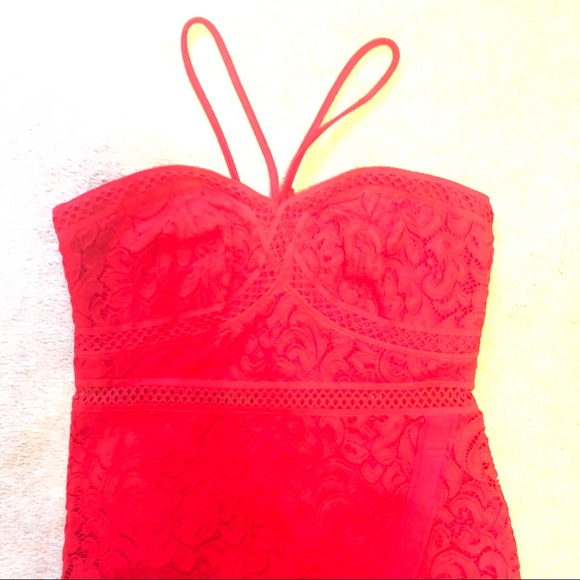 VENUS Dresses & Skirts - Venus-Sexy red dress with lace size 6
